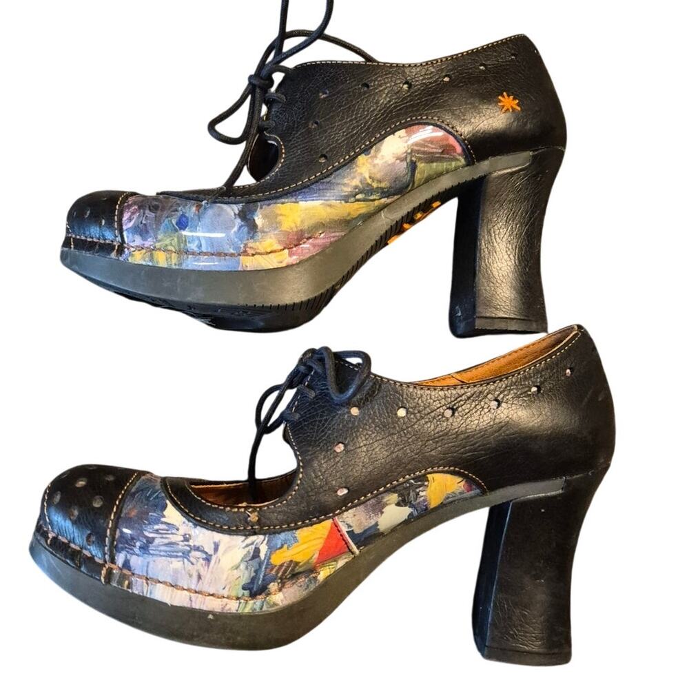 The Art Company Heeled Mary Jane with Lace closure